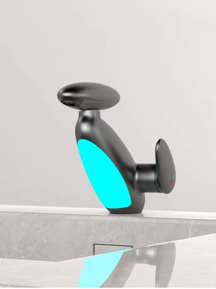 Bathroom Basin Faucet With Led Light Tap Penguin pull-out Basin Deck Mounted Sink Mixers 3 Colors Change Rotate the upper spray